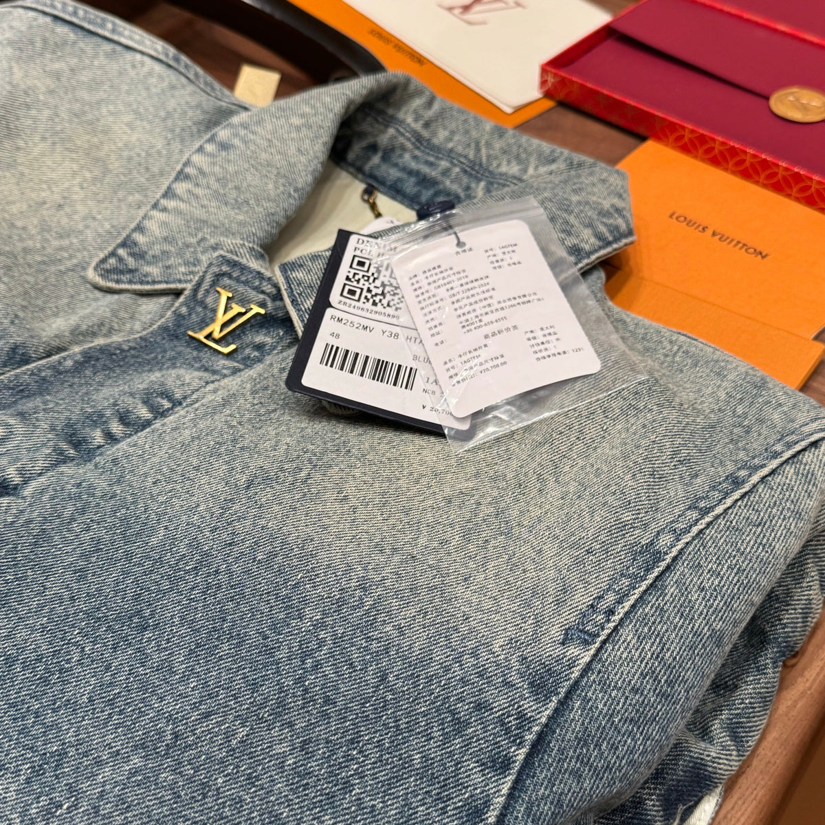 LOU DENIM JACKET