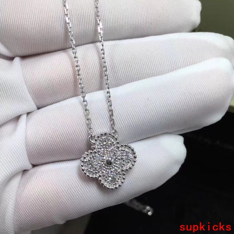 Van Cleef & Arples Jewelry