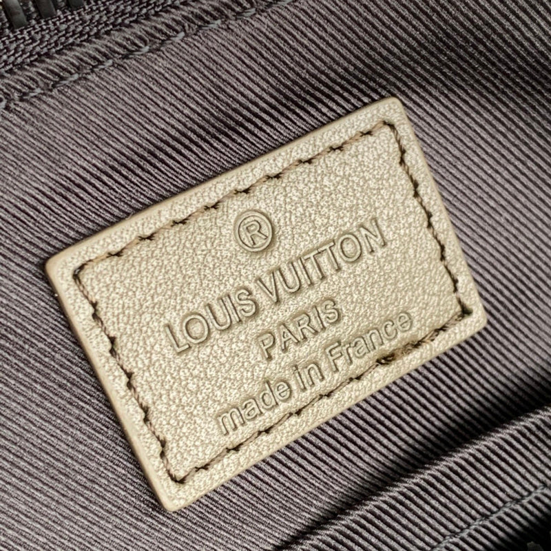 I W Fashion Lu-Vi bags - 17522