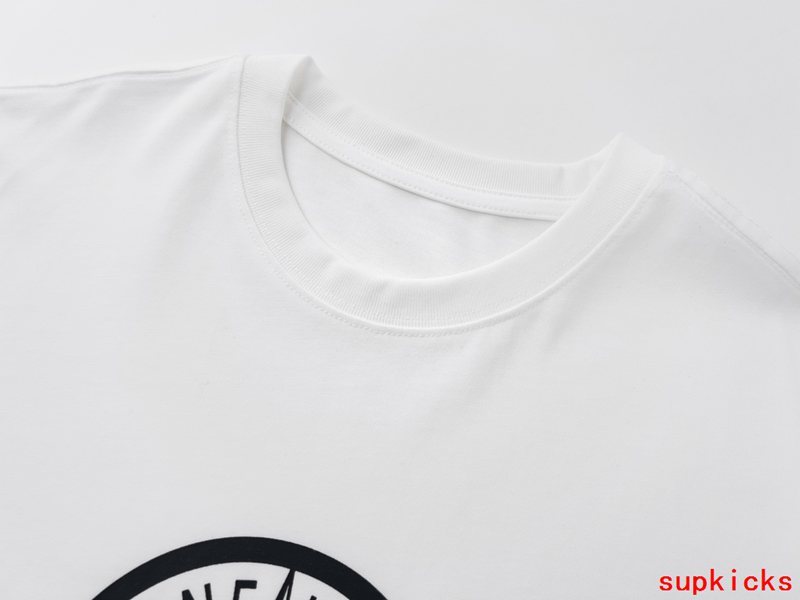 Moncler Luxury Cloth