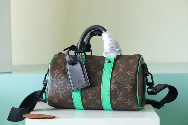 I W Fashion Lu-Vi bags - 11256