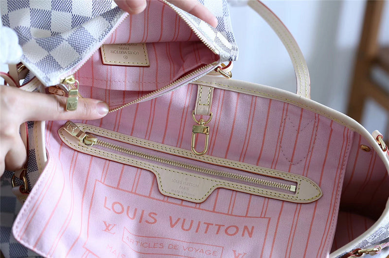 I W Fashion Lu-Vi bags - 8103