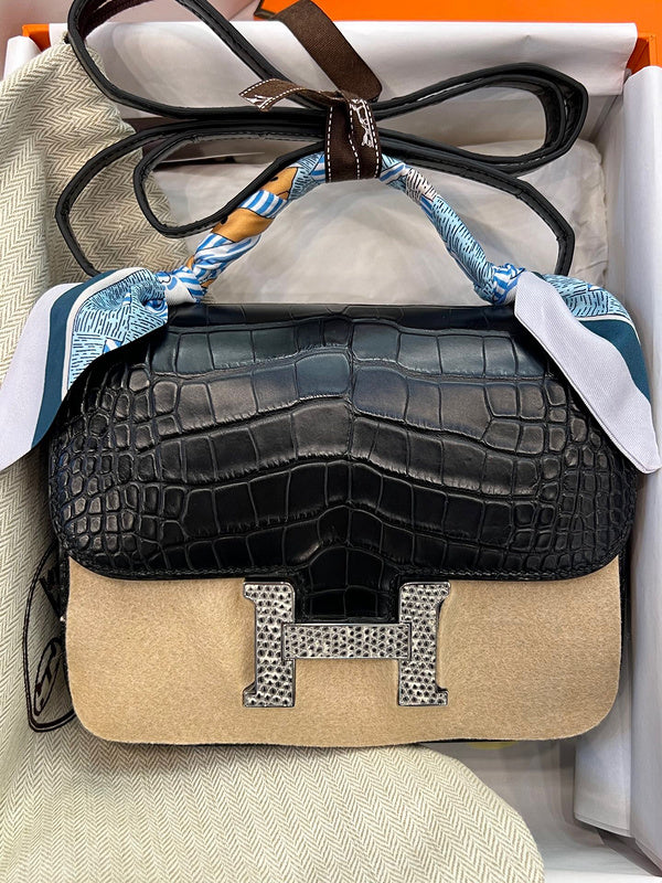 PHA - HMS Bags - 1605