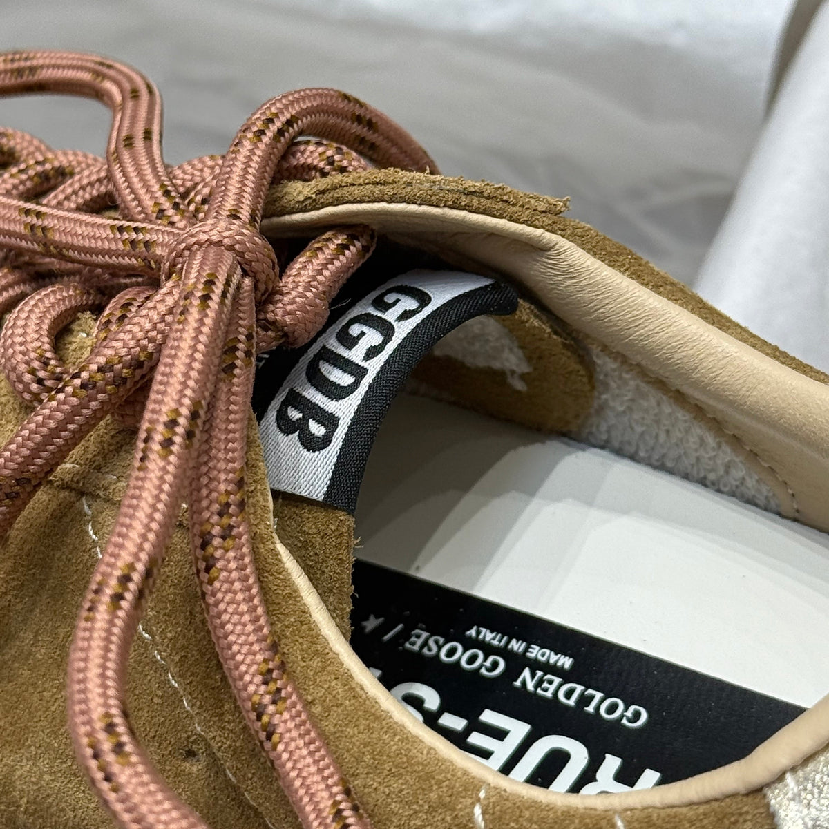 GOLDEN G TRAINERS