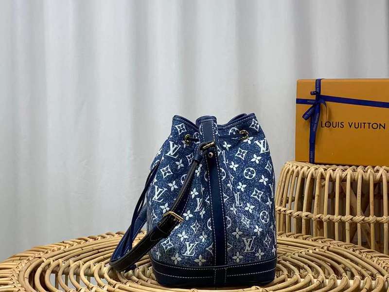 LOV2 Bags - Luxurious Bags  689
