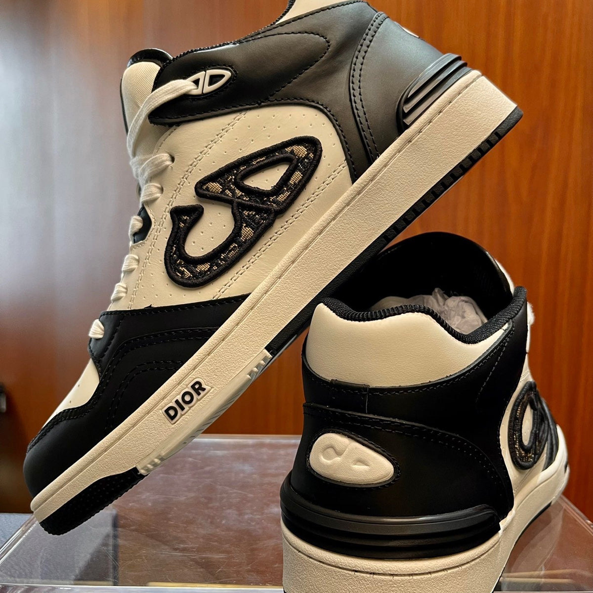 CD B57 SNEAKER