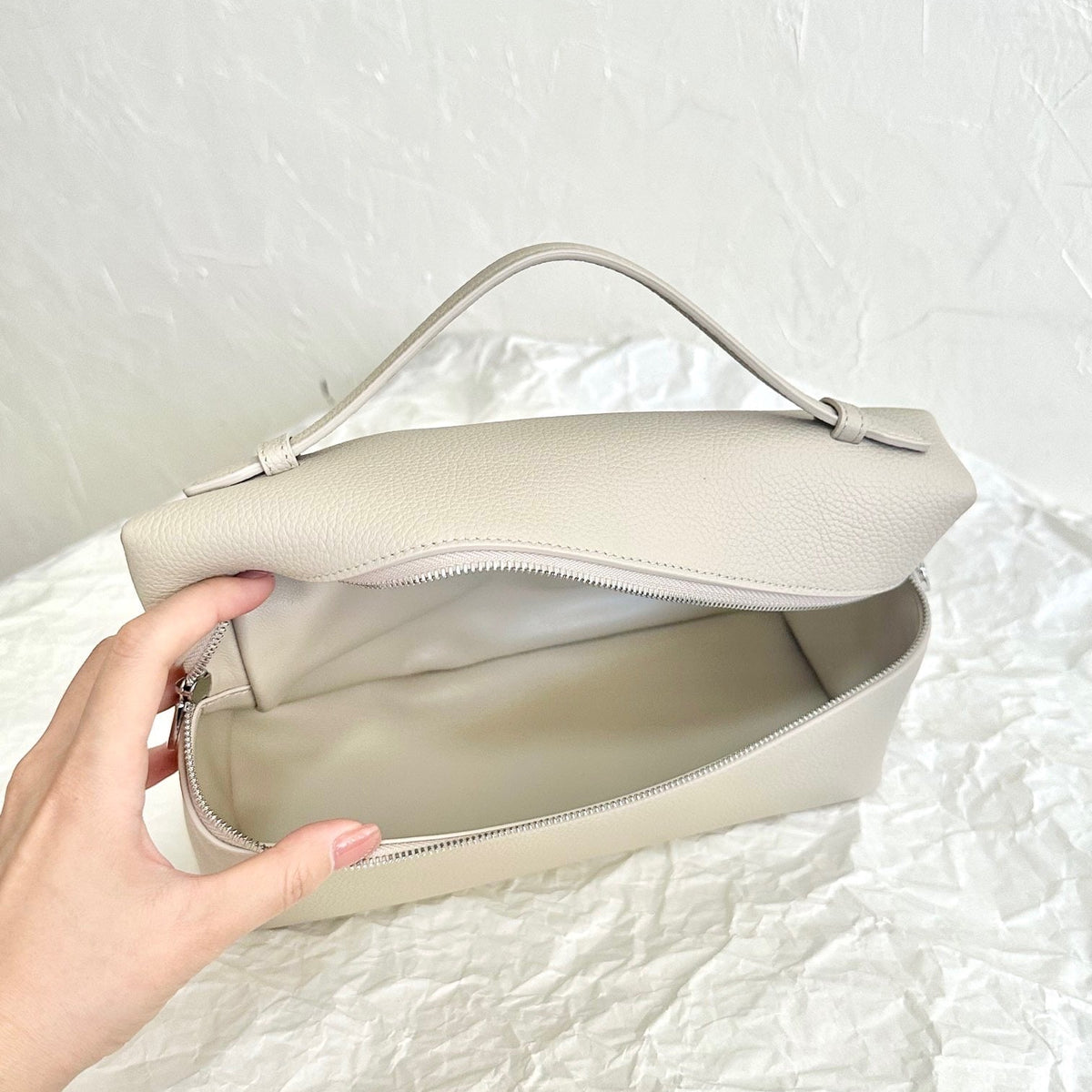 LORO P EXTRA POUCH L27