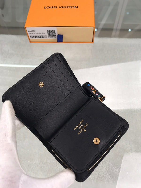 I W Fashion Lu-Vi bags - 9109