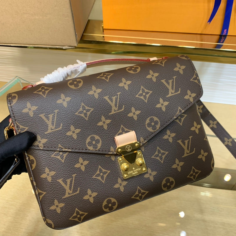 I W Fashion Lu-Vi Bags - 16665