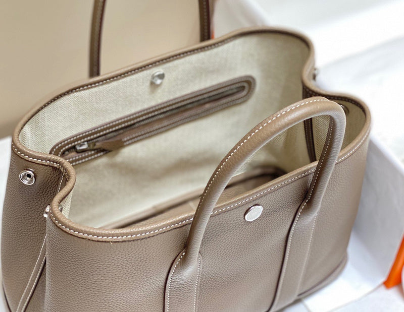 PHA - HMS Bags - 1751