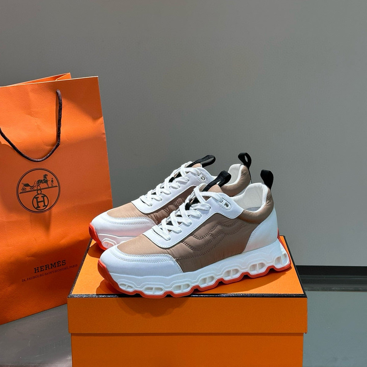 HERM IMPULSE SNEAKER