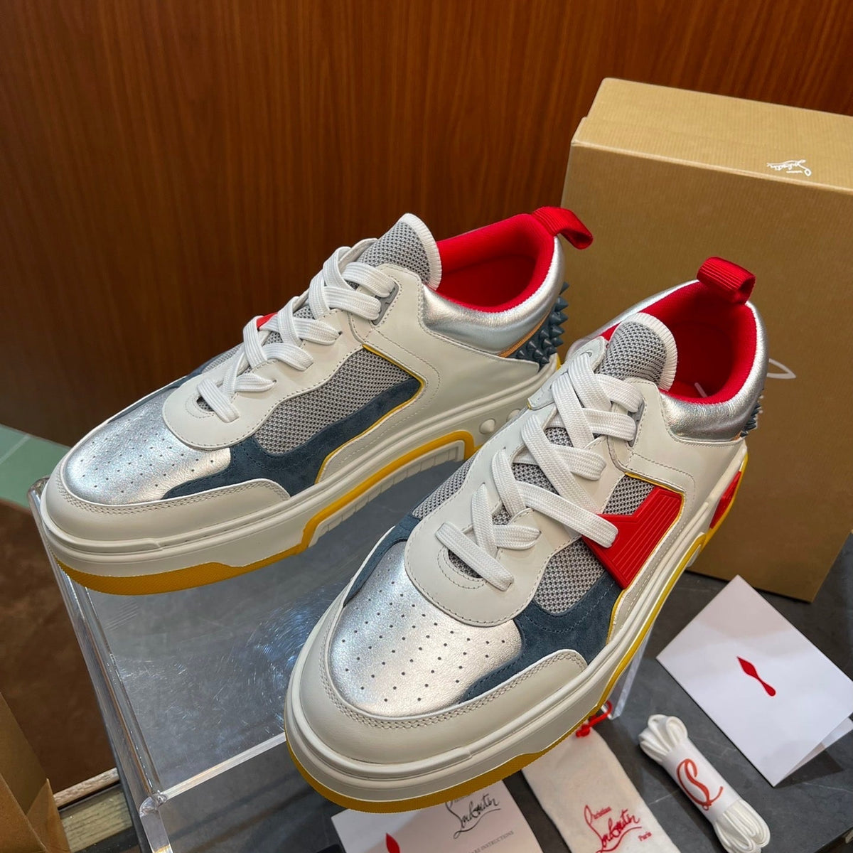 CL TRAINERS