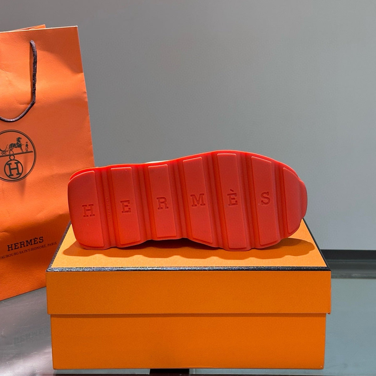 HERM IMPULSE SNEAKER