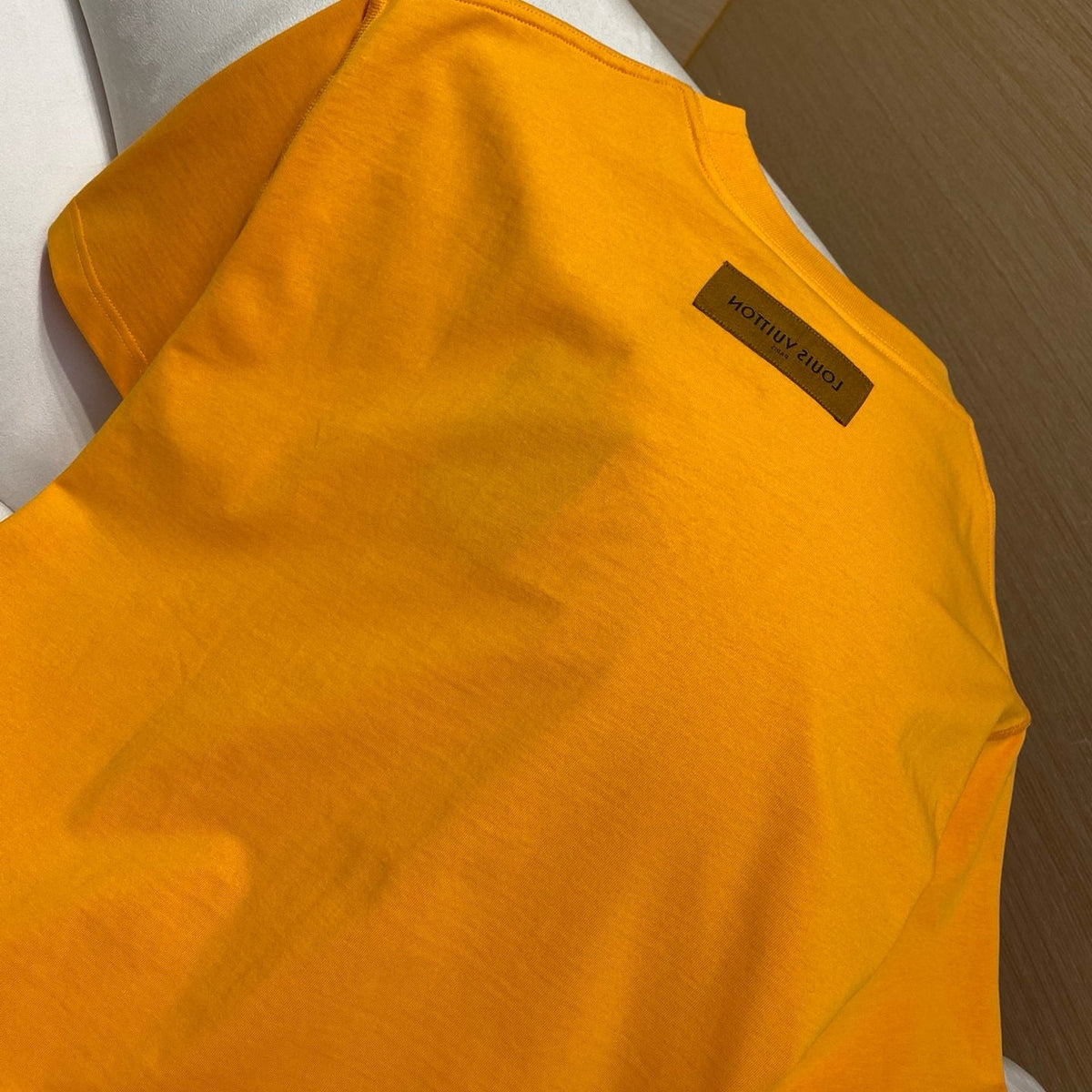 LOU T-SHIRT