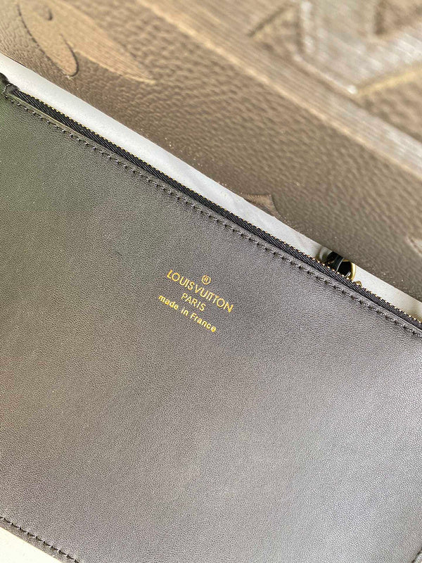 I W Fashion Lu-Vi bags - 17669