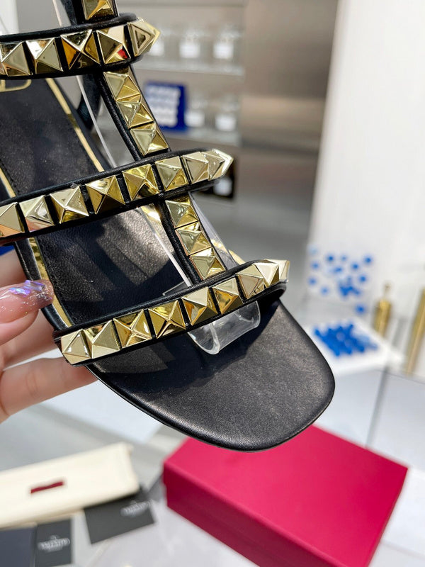 Valentino GARAVANI Luxury Shoes