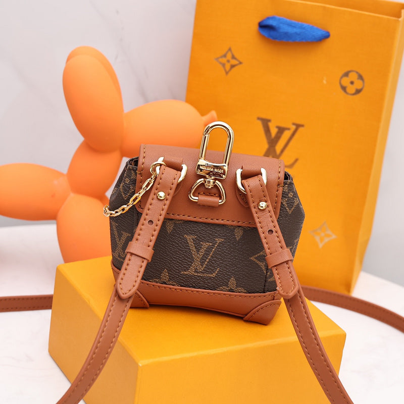 I W Fashion Lu-Vi bags - 17224