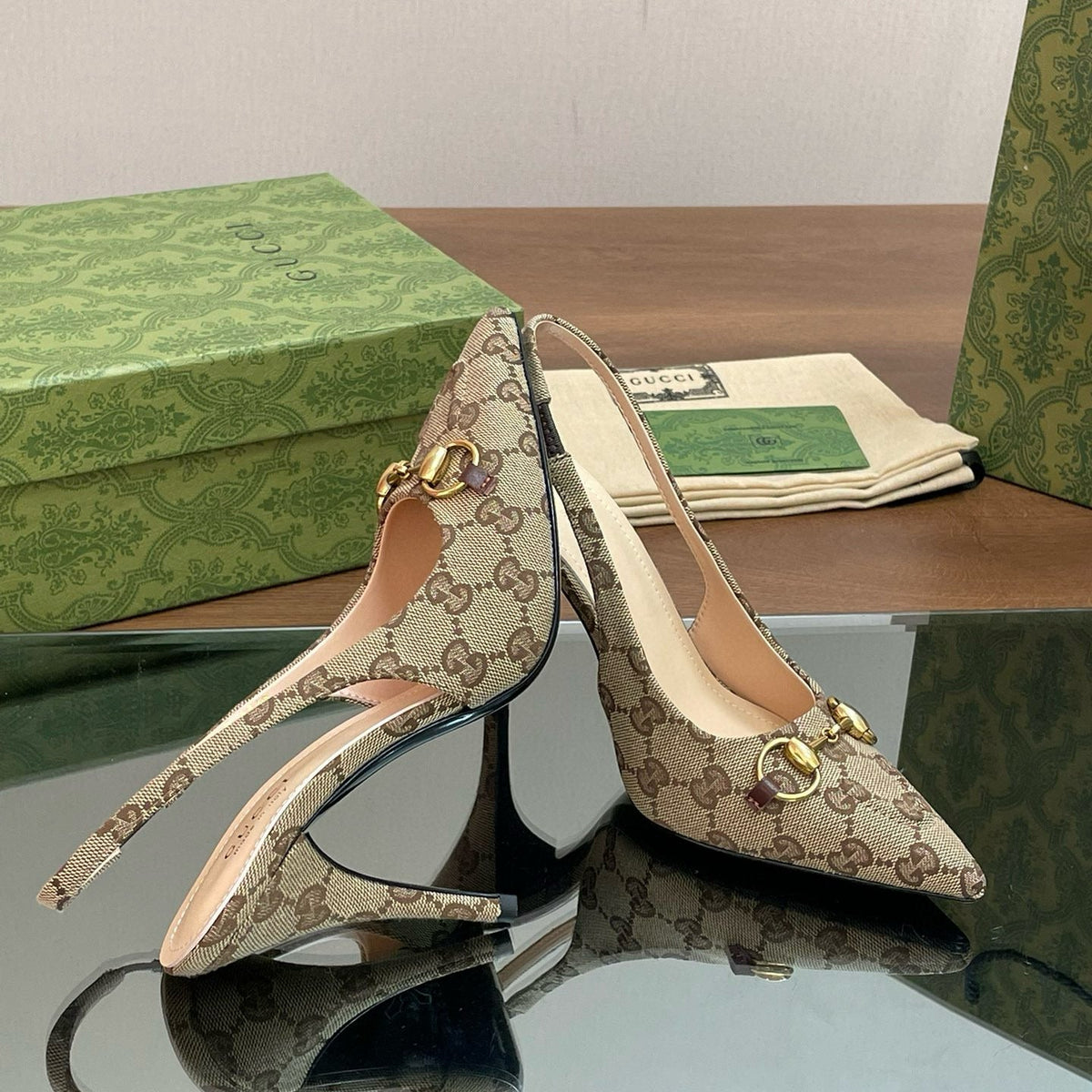 GG HEELS