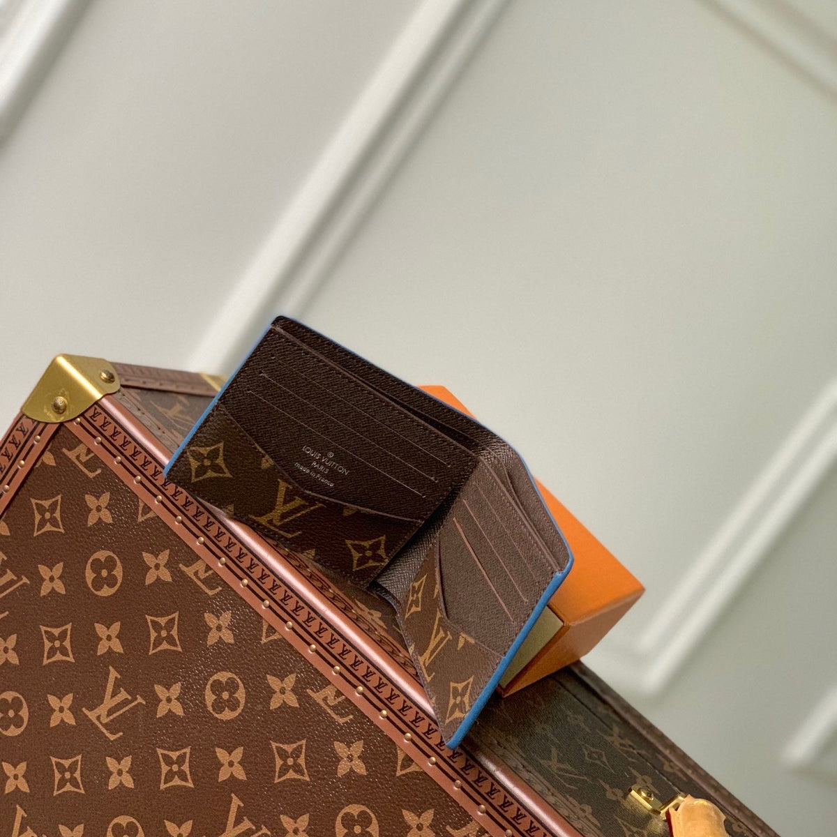 LOU WALLET