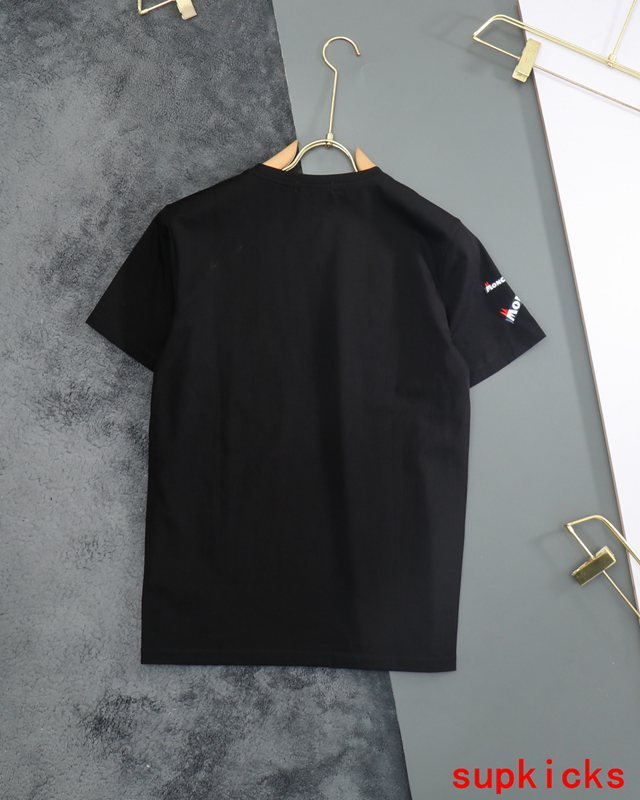 Moncler Luxury Cloth