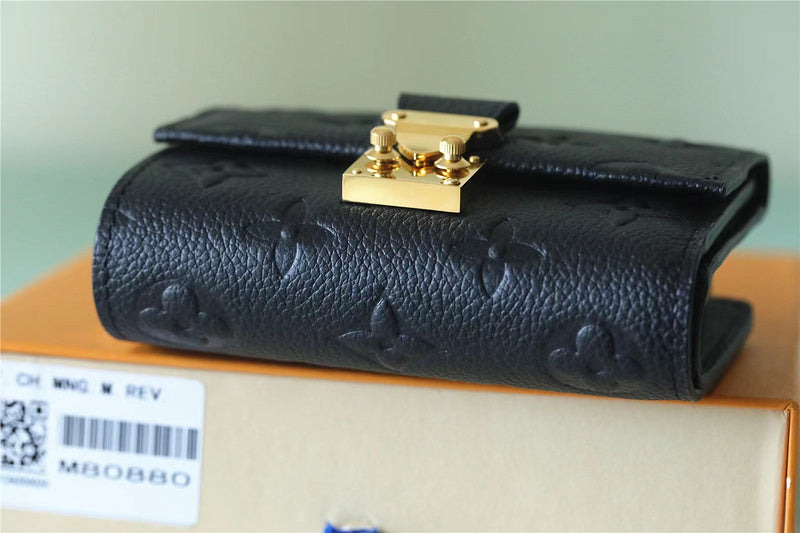 I W Fashion Lu-Vi bags - 8694