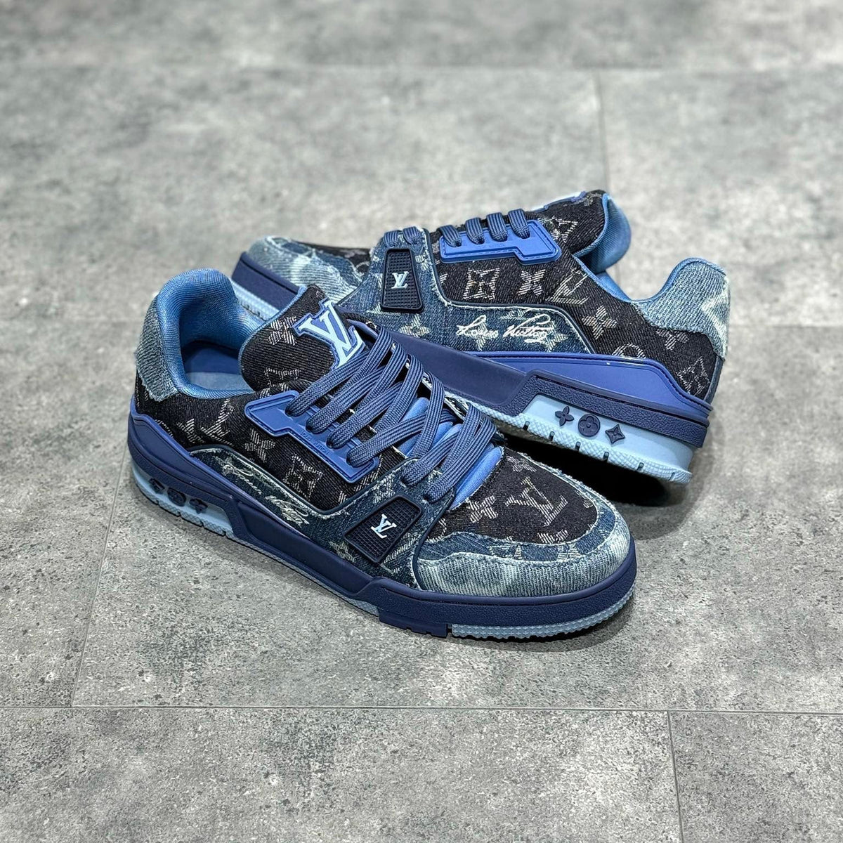 LOU TRAINERS