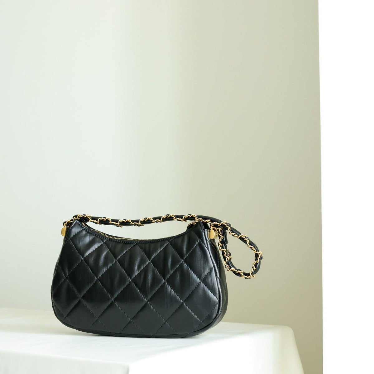 CC 23K HOBO BAG
