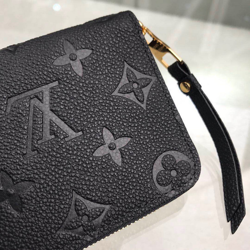 I W Fashion Lu-Vi bags - 9107