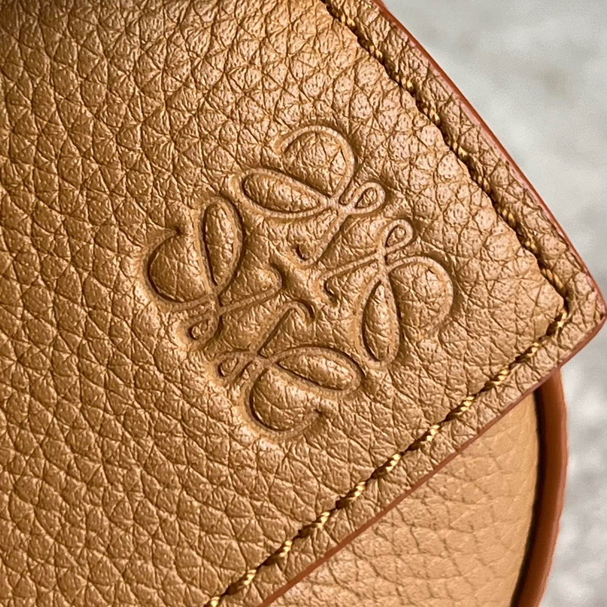 LOEW MINI PUZZLE EDGE BAG