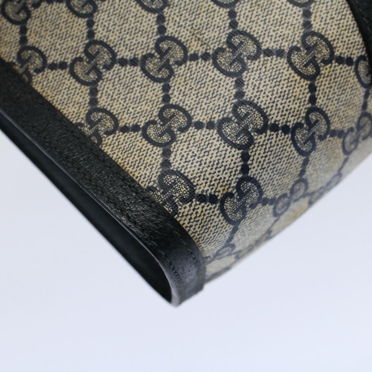 GUCCI GG Supreme Sherry Line Clutch Bag Red Navy Gray 156 01 033 Auth 59620