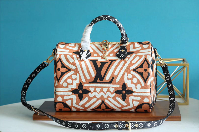 I W Fashion Lu-Vi bags - 8162