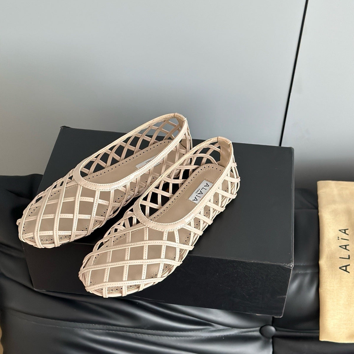 ALAIA BALLET FLATS