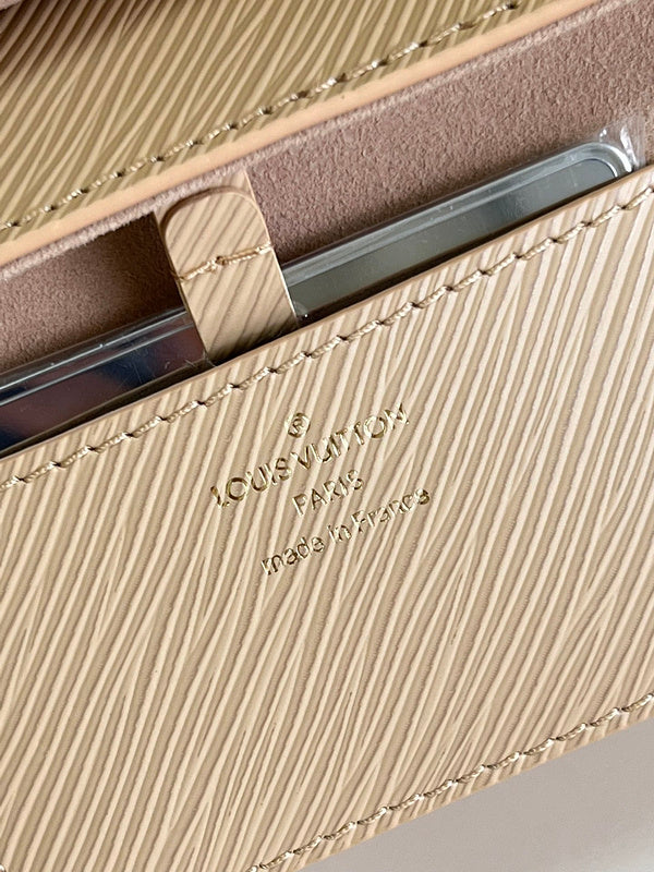 I W Fashion Lu-Vi Bags - 16685