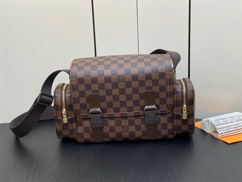 PHA - LOV Bags - 395