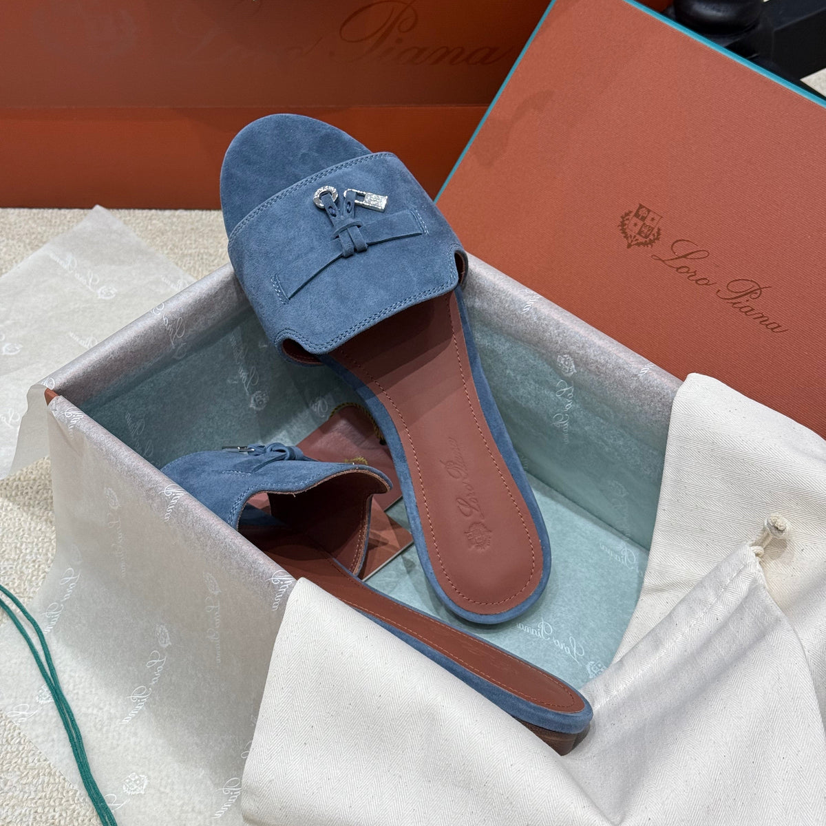 LORO P SUMMER CHARM SLIPPER