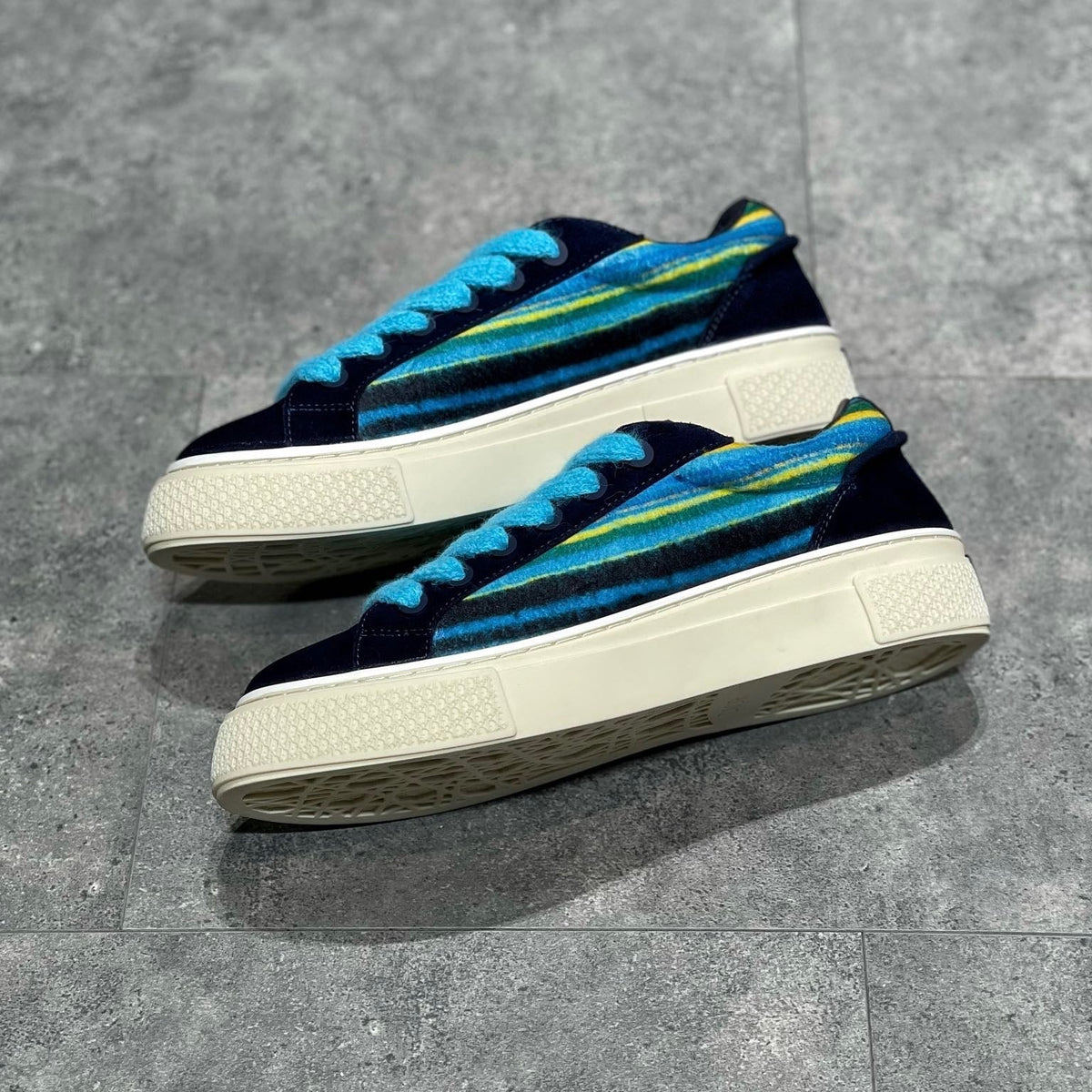 CD B33 SNEAKER