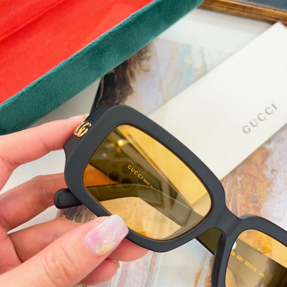 GG SUNGLASSES