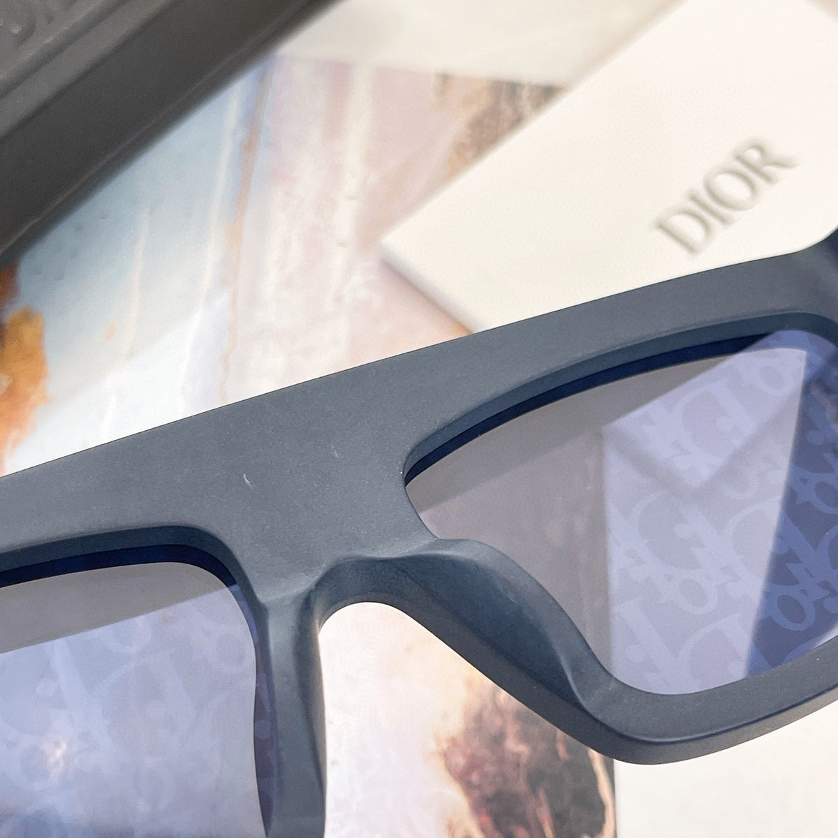 CD SUNGLASSES