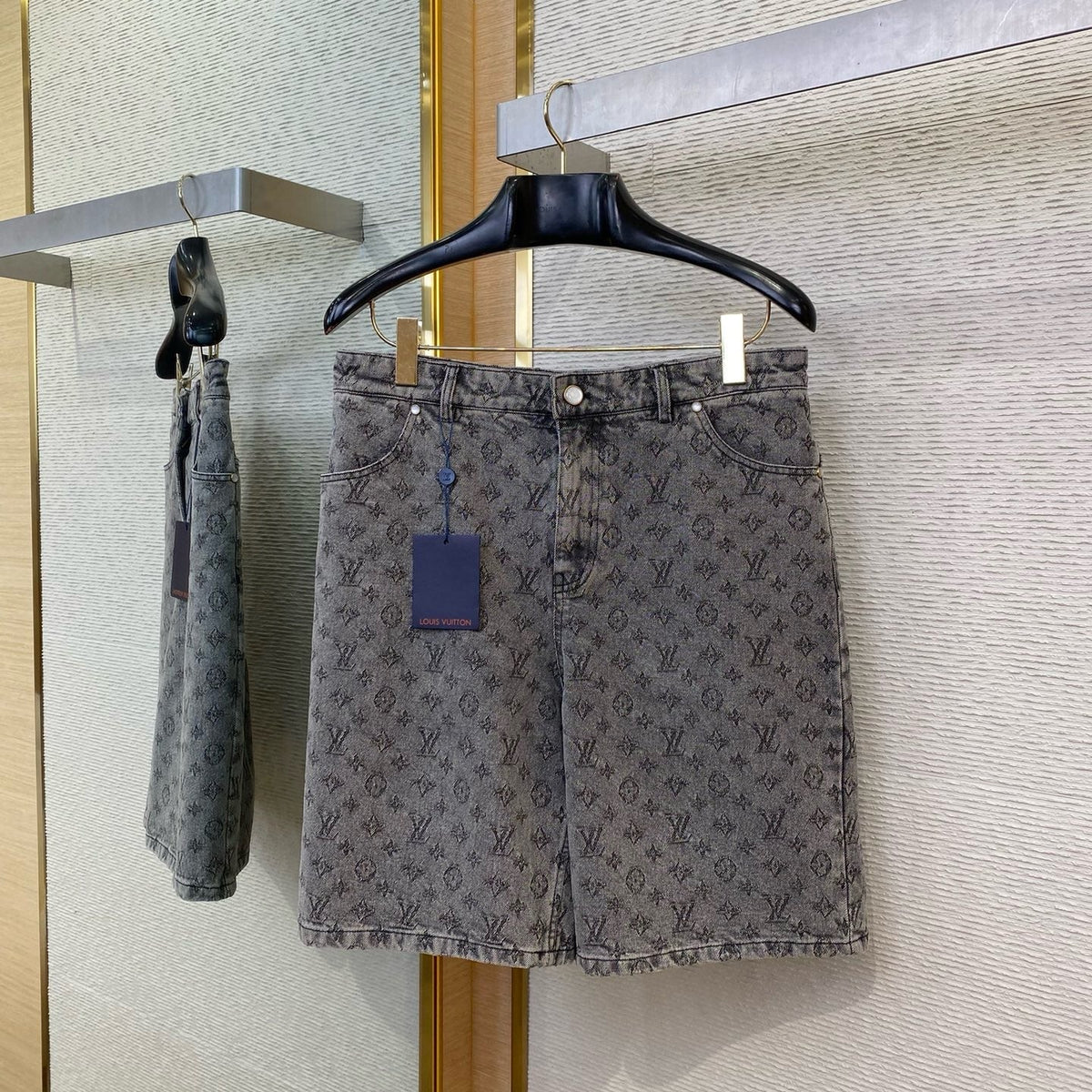 LOU DENIM SHORTS