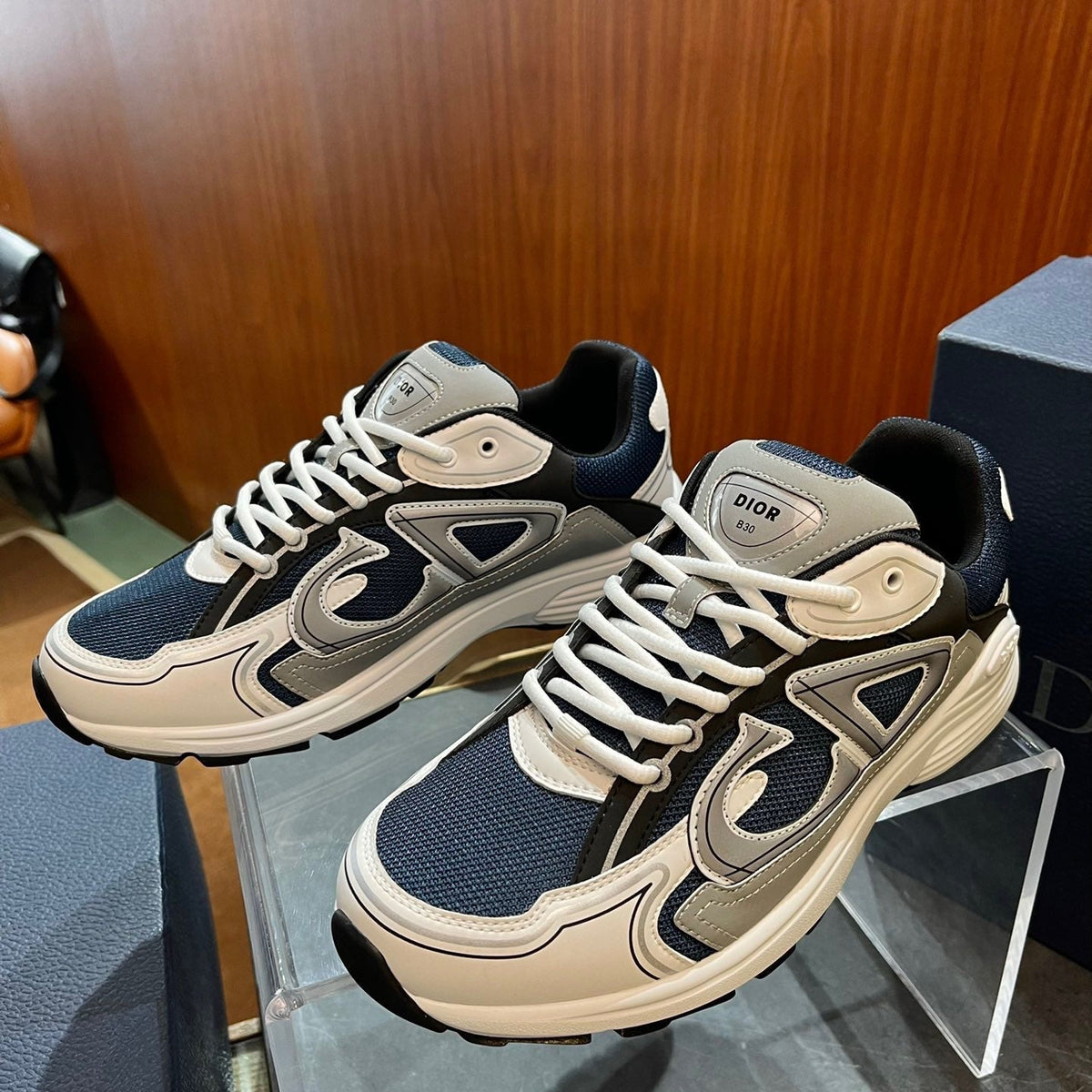 CD B30 SNEAKER