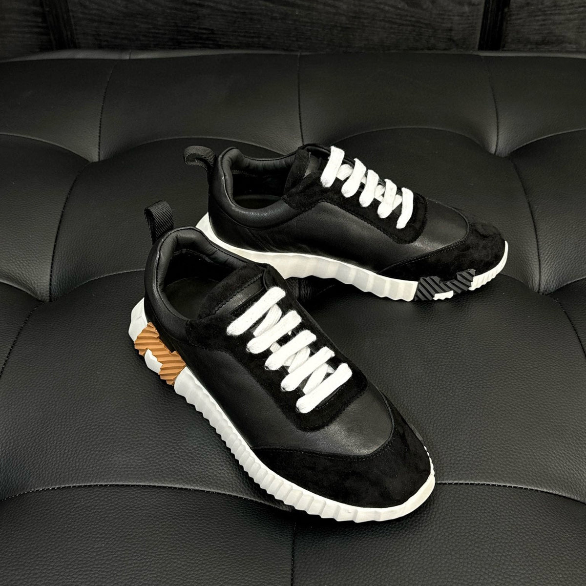HERM BOUNCING SNEAKERS