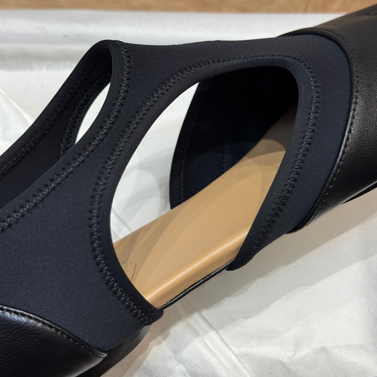 MAISON M TABI BALLET FLATS