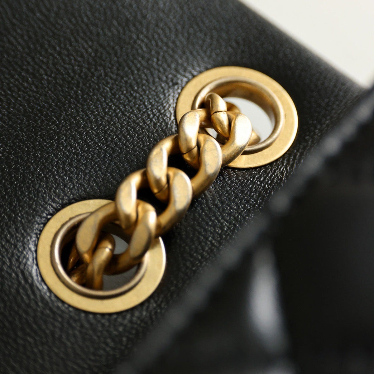 CC MINI FLAP BAG