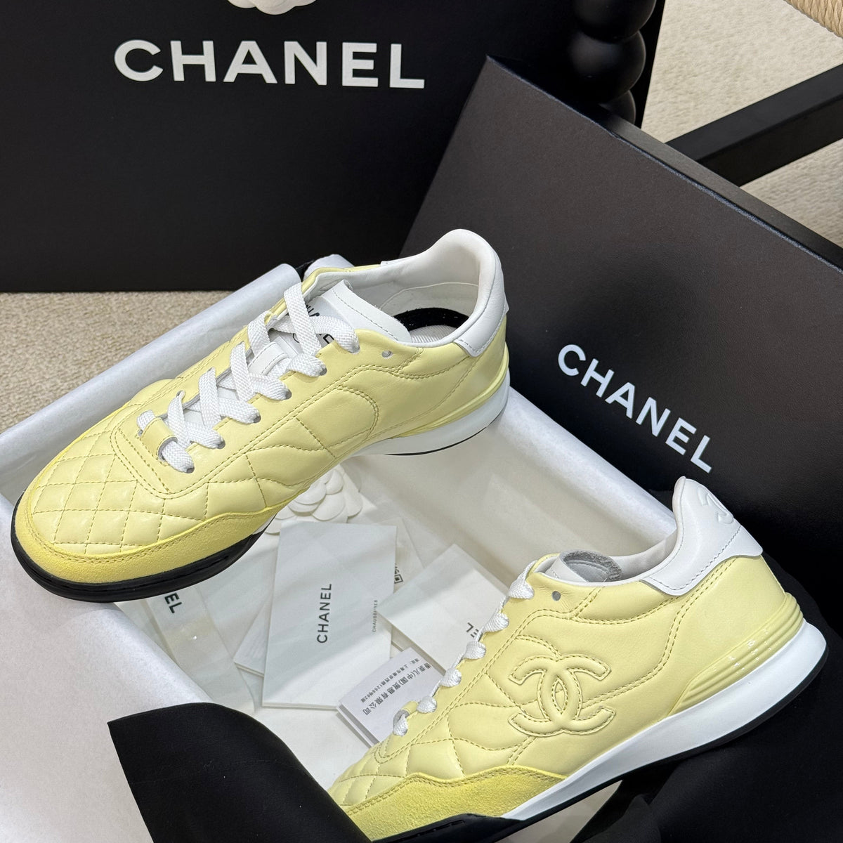 CC SNEAKER