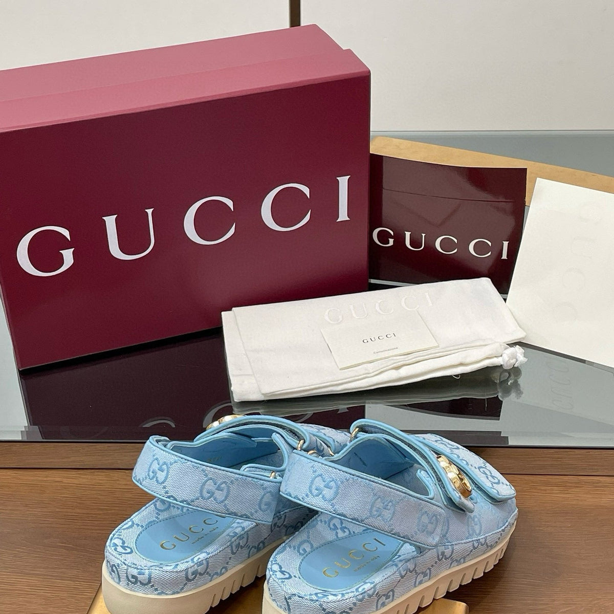 GG SANDALS