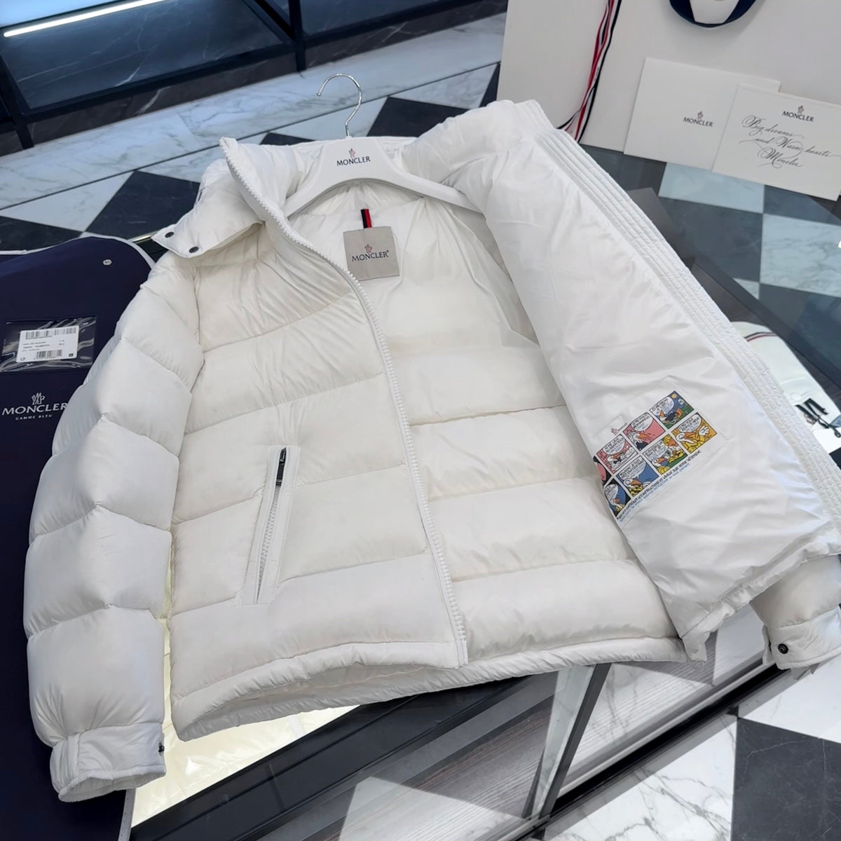 MONC MAIRE JACKET