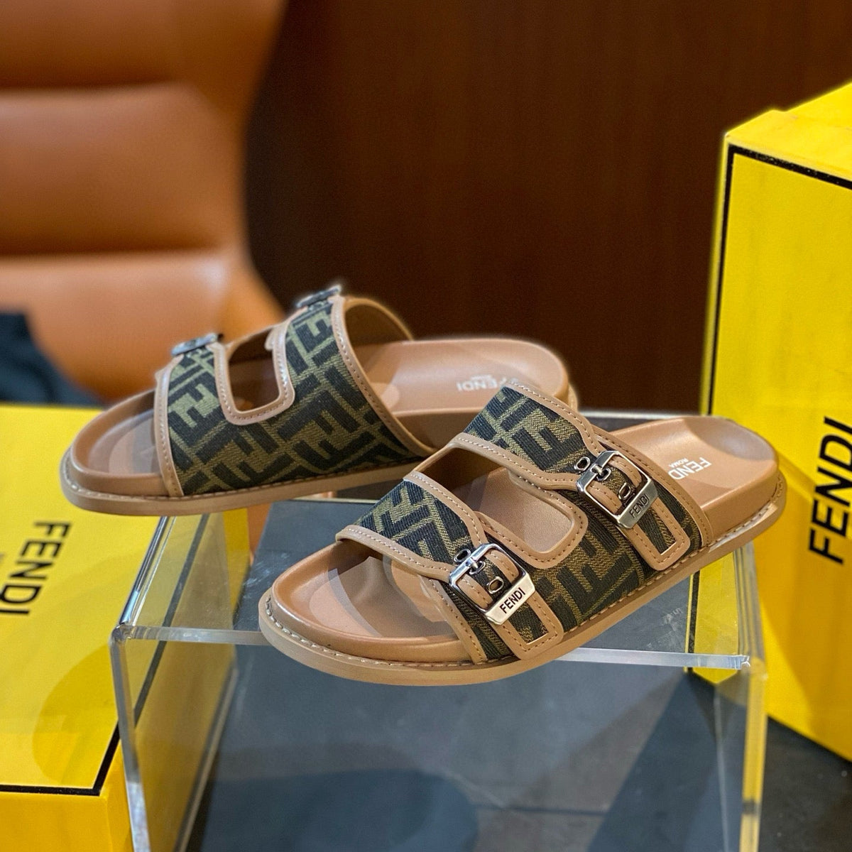 FEN SANDALS