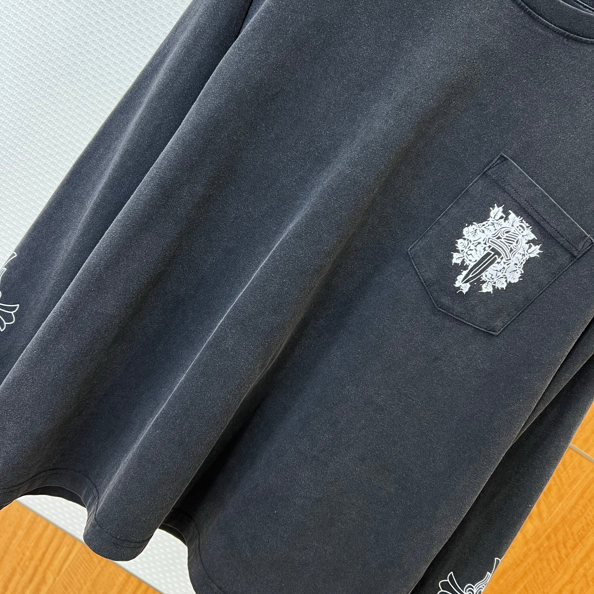 CHROME H LONG TEE