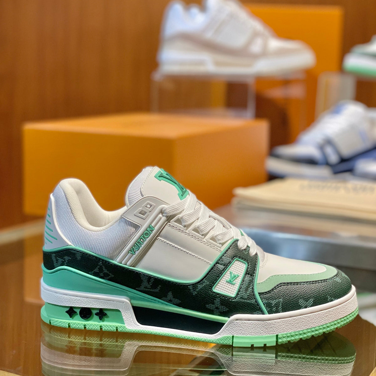 LOU TRAINERS
