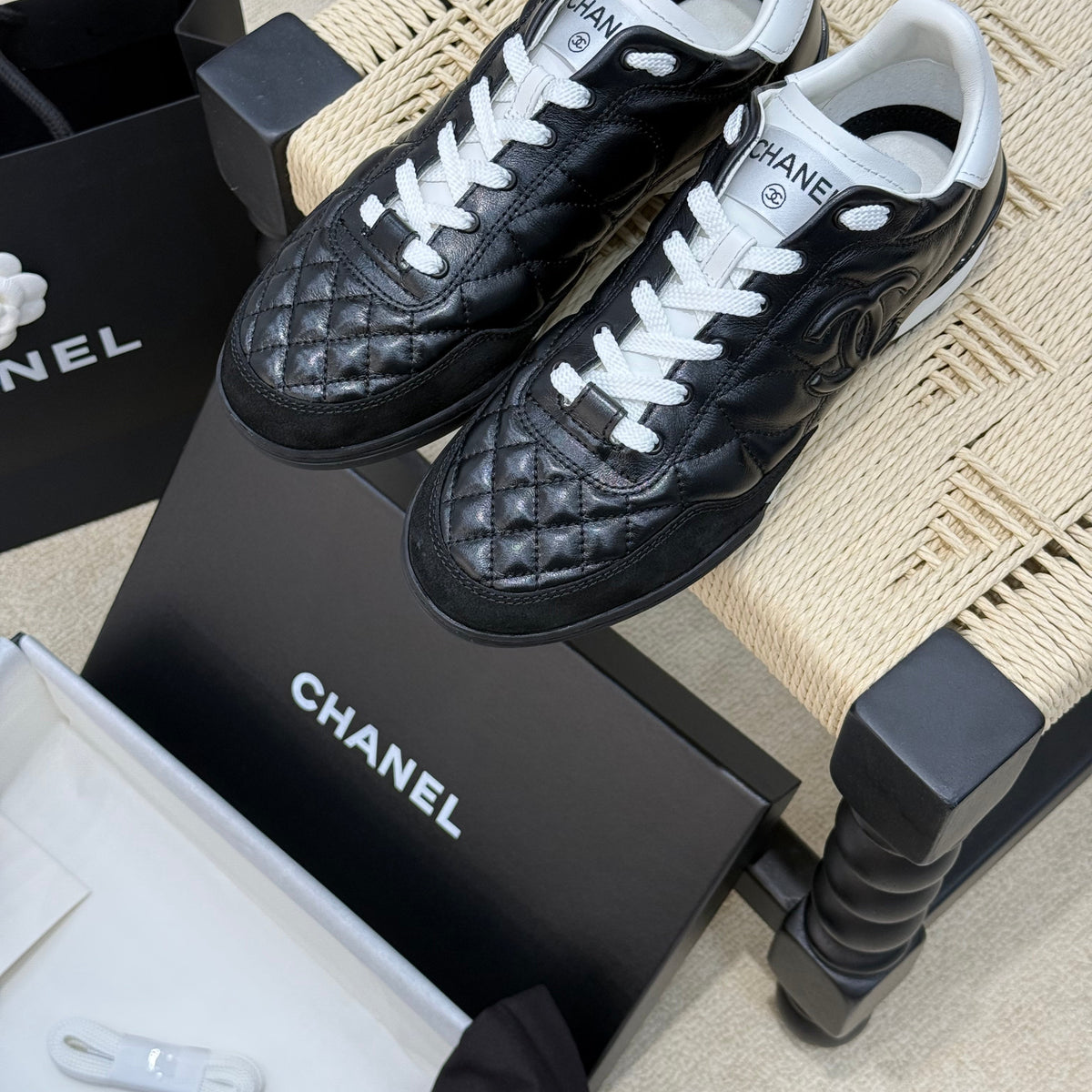 CC SNEAKER